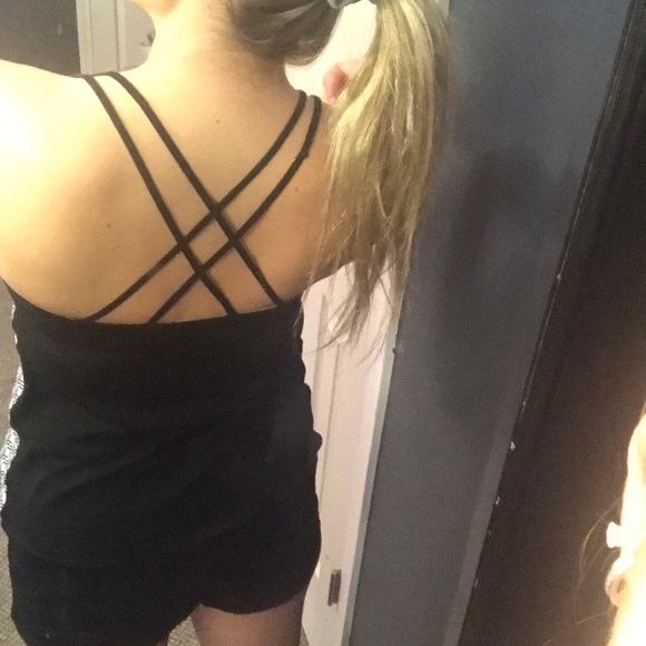 Express Sequin Tank - Picture 3 of 6